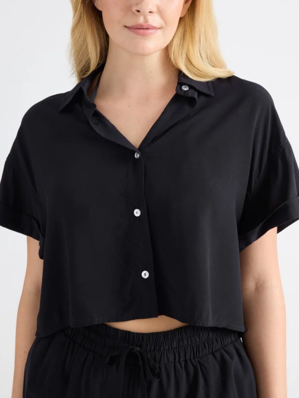 knix Black Cropped Pool Side Button-Front Shirt Sz M